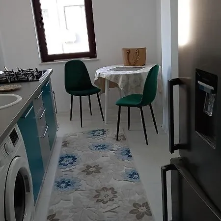 Apartamento Stoian Rezidence, *